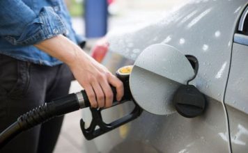 E10 fuel changes are ‘no brainer’ and should be launched by end of 2021, says top Tory