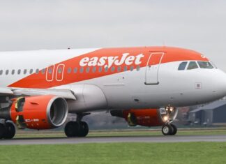easyJet cancels all flights to Israel for over six months