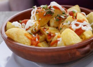 Make a ‘beautiful’ patatas brava dish in under an hour with Jamie Oliver’s tapas recipe