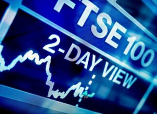 Global financial crash fears as UK stocks drop to lowest point in three months