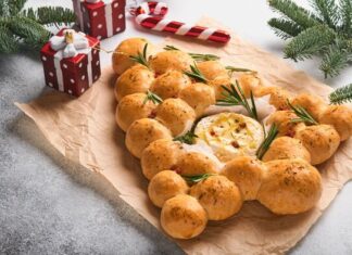 Make Jamie Oliver’s Christmassy camembert sharing bread with his top-notch recipe