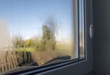 Condensation no longer forms on my windows at night after I placed 65p item on windowsill