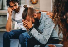 4 key signs of condition that risks ‘jobs, relationships and lives’ without diagnosis