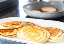 I made Cadbury Creme Egg pancakes – 3 words describe them