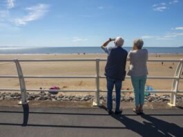 Run-down UK seaside town once known as ‘Miami Beach’ plots return to former glory